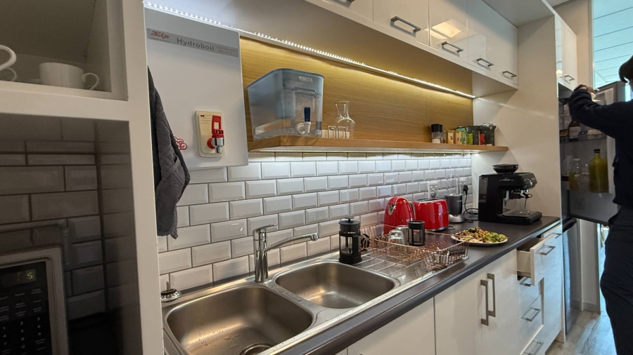 To Let commercial Property for Rent in Cape Town City Centre Western Cape